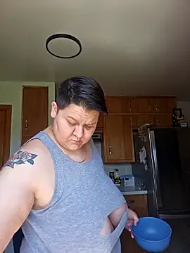 DevilDahm online show from April 22, 6:20 pm