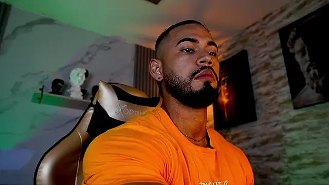 Snapshot of jaxon_colton chatting on November 21, 12:10 am jaxon colton online show from November 21, 12:10 am