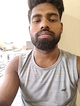 INDIANBOY7439 online show from June 9, 8:37 am