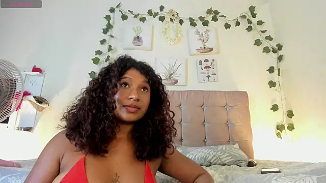 sara sophieee online show from February 26, 2:48 am