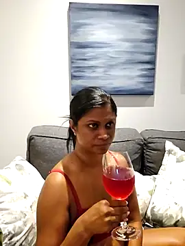 Snapshot of Sensual_indian7 chatting on February 12, 6:40 pm Sensual indian7 online show from February 12, 6:40 pm