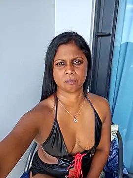 Snapshot of Sensual_indian7 chatting on March 3, 10:49 am Sensual indian7 online show from March 3, 10:49 am