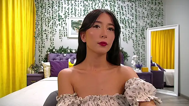 NicoleLimp online show from December 17, 6:31 pm