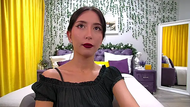 NicoleLimp online show from December 25, 4:33 am