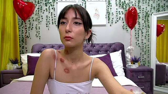 NicoleLimp online show from February 14, 10:14 pm