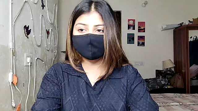 Snapshot of Hoty-Shivangi chatting on June 28, 12:05 am Hoty-Shivangi online show from June 28, 12:05 am