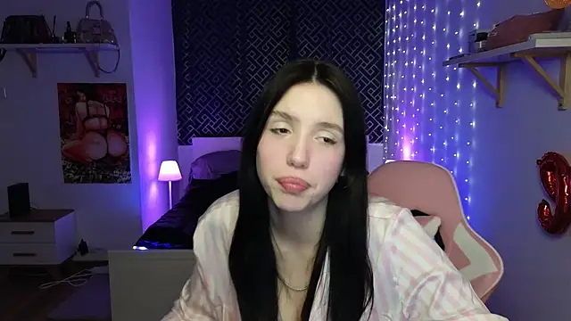 AliceSpark online show from January 24, 10:51 pm