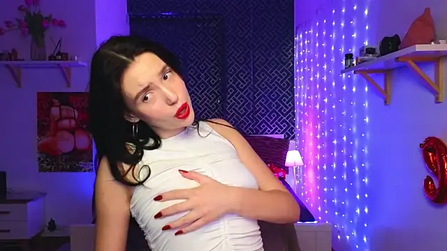 AliceSpark online show from February 25, 8:41 pm