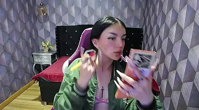 Snapshot of Angelchristix chatting on March 10, 3:09 pm Angelchristix online show from March 10, 3:09 pm