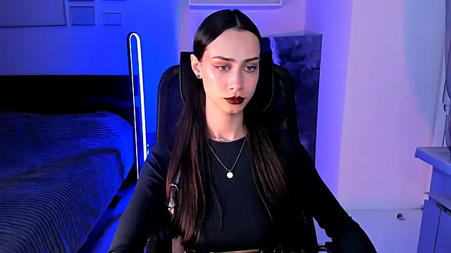 unaericaabistrong online show from January 9, 8:10 pm