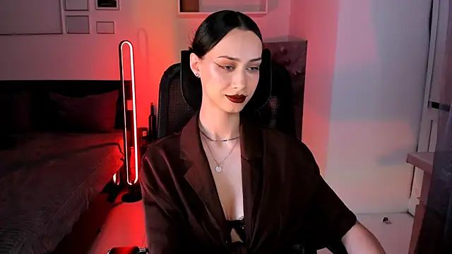 Snapshot of unaericaabistrong chatting on April 23, 6:32 pm unaericaabistrong online show from April 23, 6:32 pm