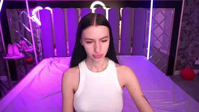 Snow WhiteeeX online show from March 30, 5:41 am