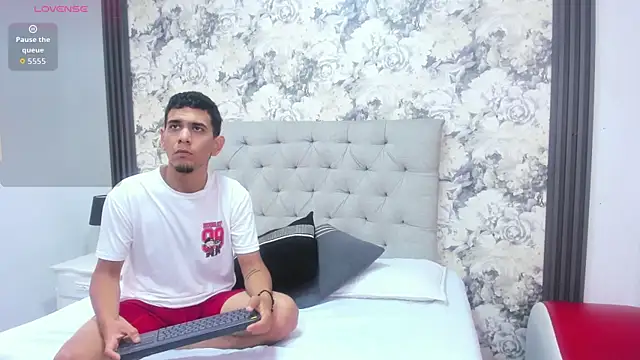 alexxa and sadman online show from January 15, 1:37 pm