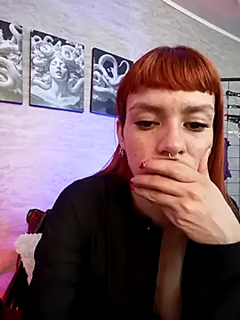 Snapshot of IvanaFetish chatting on September 26, 12:31 pm IvanaFetish online show from September 26, 12:31 pm