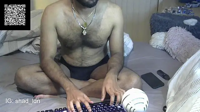 shadthebiguy online show from December 12, 12:16 am