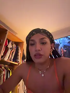 Snapshot of cataafitt chatting on June 13, 3:26 am cataafitt online show from June 13, 3:26 am