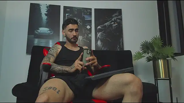 Austin bolt online show from February 19, 2:12 am