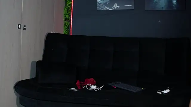 Austin bolt online show from January 12, 2:17 am