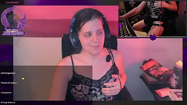 Rae-Suon online show from February 22, 11:46 pm