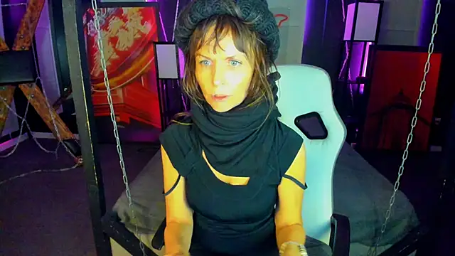 Elizabe th online show from January 19, 11:53 pm