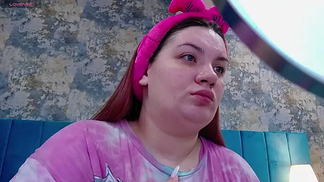 MelanieBrownn online show from December 29, 4:27 am