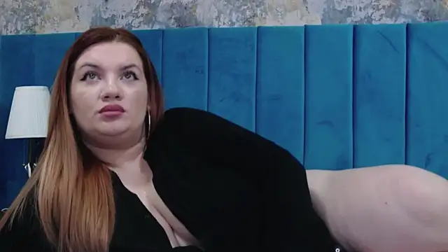 MelanieBrownn online show from January 14, 8:31 am