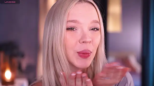  AlinaBailey online show from March 8, 8:18 am