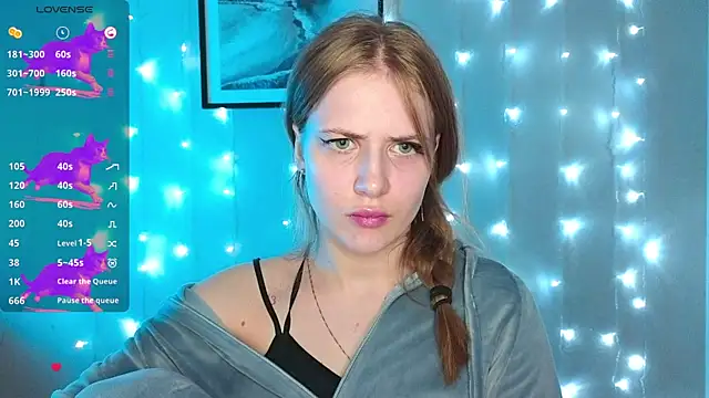 Snapshot of PureAlisMiracle chatting on February 24, 3:42 pm PureAlisMiracle online show from February 24, 3:42 pm