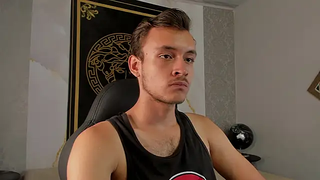 Desmon Clark online show from January 26, 11:29 pm