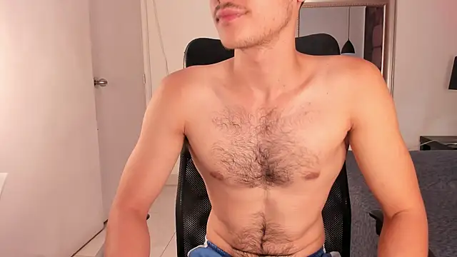 Desmon Clark online show from March 20, 11:56 pm