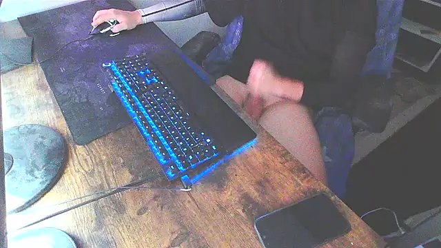 WouldLovetoFuckYou666 online show from December 5, 12:19 am