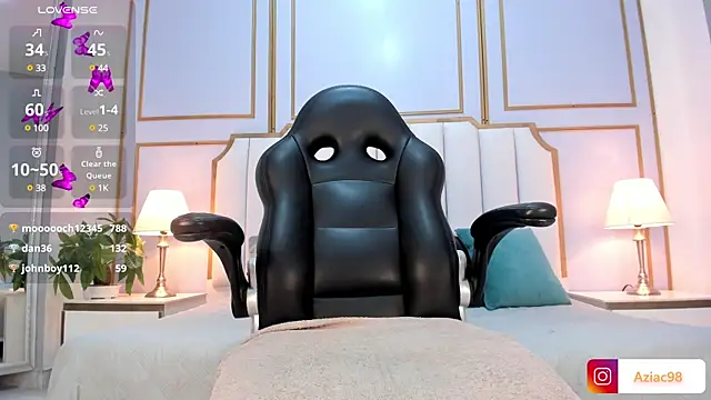 Snapshot of aziac10 chatting on January 21, 2:37 pm aziac10 online show from January 21, 2:37 pm