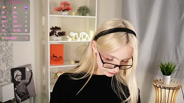 Naughty  Couplles online show from November 20, 4:18 pm