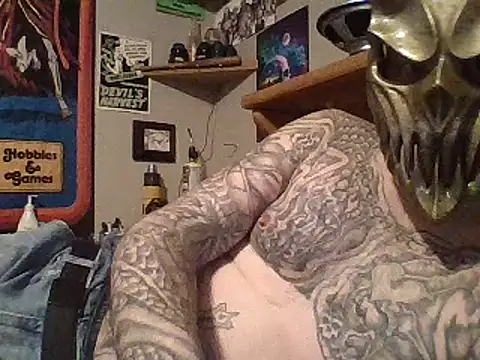 Snapshot of clitstitsandbongrips chatting on February 17, 3:58 am clitstitsandbongrips online show from February 17, 3:58 am