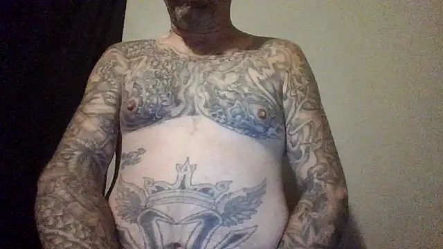 Snapshot of clitstitsandbongrips chatting on September 14, 12:37 pm clitstitsandbongrips online show from September 14, 12:37 pm