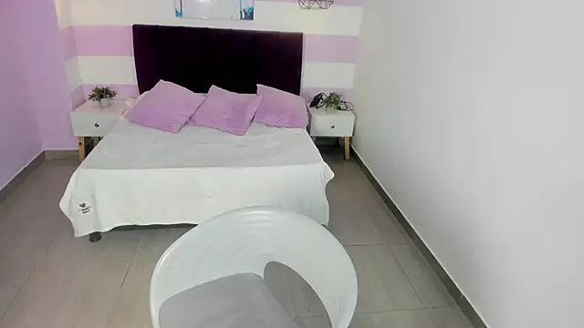 Scarlett  bell online show from November 14, 7:12 pm