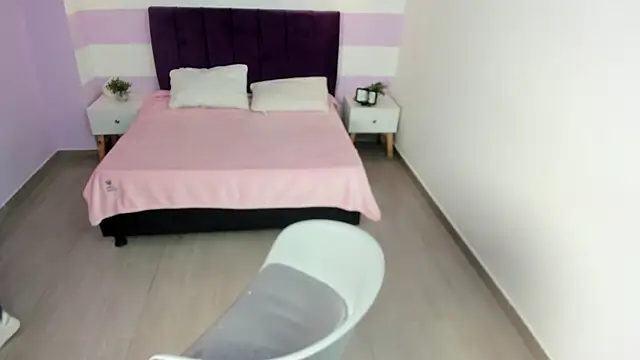 Scarlett  bell online show from January 6, 12:53 pm