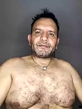 RogueTraveler online show from February 3, 2:58 am