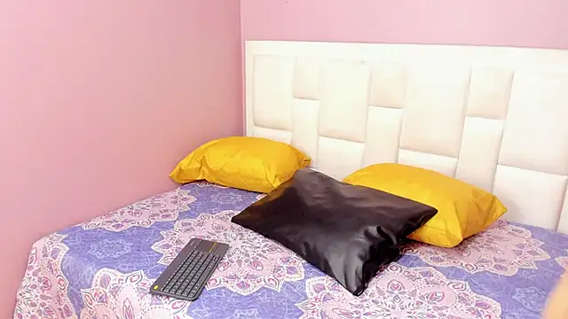 ZaritaLenon online show from October 7, 9:23 pm