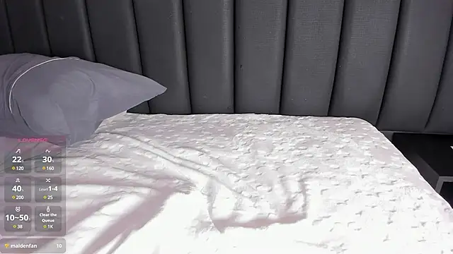 Snapshot of shysweets chatting on February 4, 4:50 pm shysweets online show from February 4, 4:50 pm