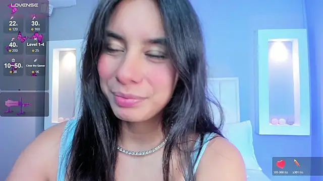 Snapshot of HannaPaola chatting on October 18, 9:15 pm HannaPaola online show from October 18, 9:15 pm