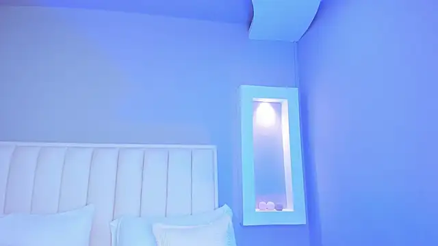 Snapshot of HannaPaola chatting on November 7, 10:32 pm HannaPaola online show from November 7, 10:32 pm