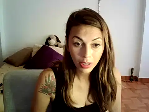 Hanna Charming online show from December 4, 3:43 pm