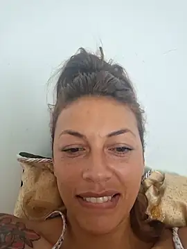 Hanna Charming online show from April 19, 3:11 pm