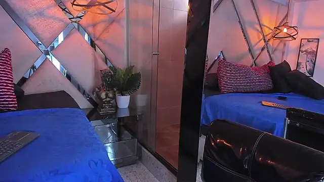 Liah Grey8 online show from March 1, 9:17 pm