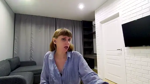 Daniella Lorente online show from October 24, 10:50 pm