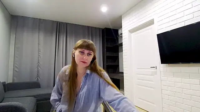 Daniella Lorente online show from December 5, 1:58 am