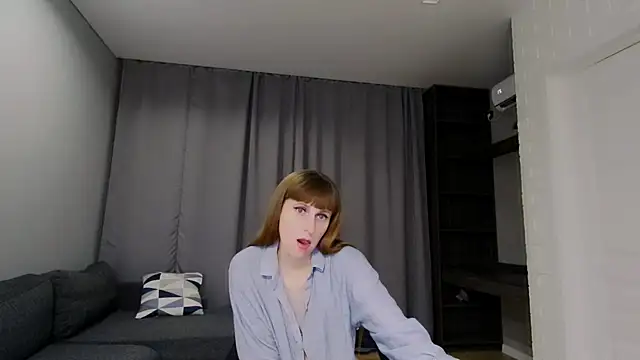 Daniella Lorente online show from February 27, 11:27 pm