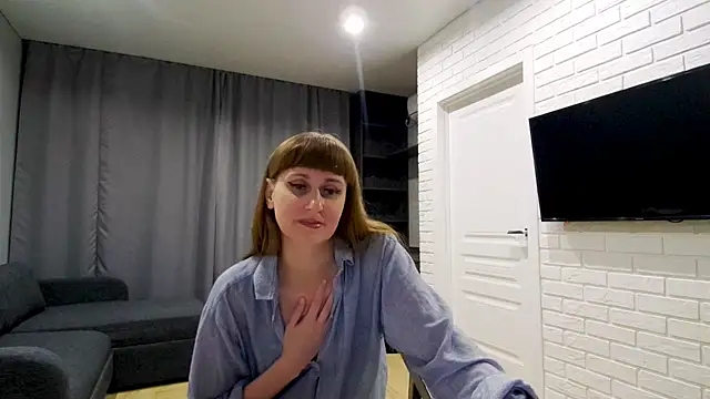 Snapshot of Daniella_Lorente chatting on May 15, 10:50 pm Daniella Lorente online show from May 15, 10:50 pm