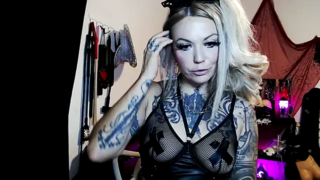 Ryder D Bauchery online show from April 22, 11:23 am